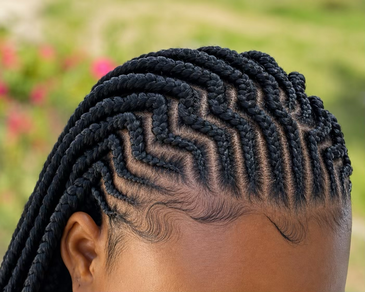 Lati Tech & Beauty Shop LLC